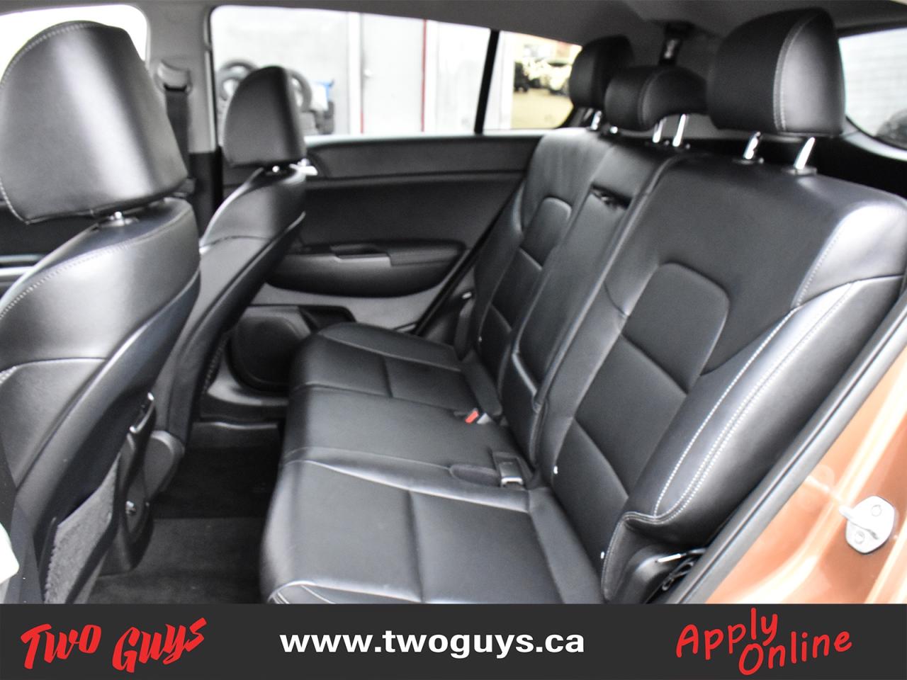 2019 Kia Sportage EX AWD   Leather   Great KMS   Clean CF Photo