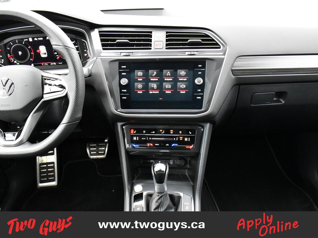 2024 Volkswagen Tiguan Highline 4M   R-Line   Panoroof   Lthr   Nav Photo