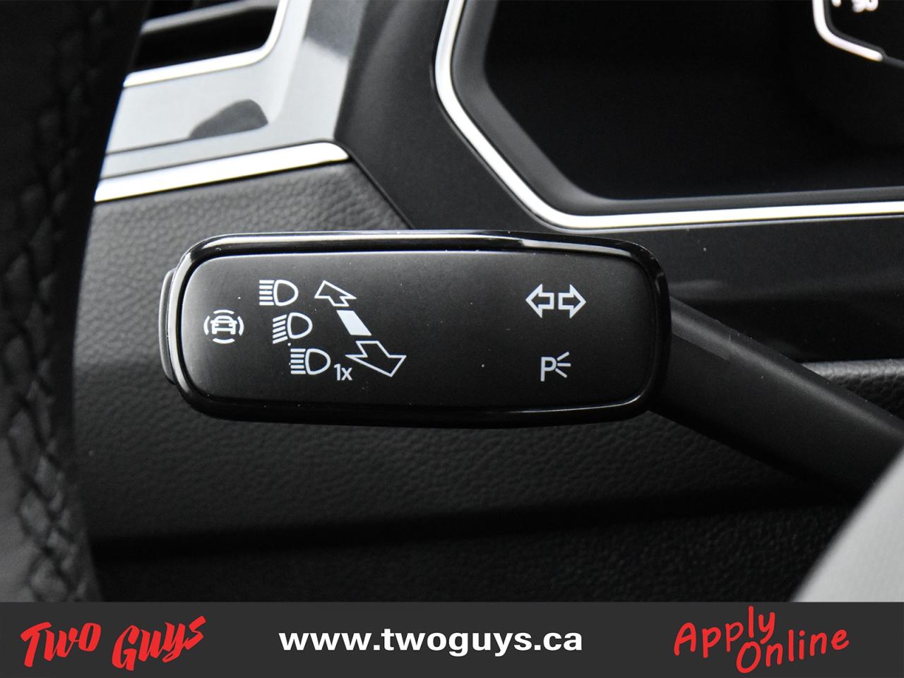 2024 Volkswagen Tiguan Highline 4M   R-Line   Panoroof   Lthr   Nav Photo