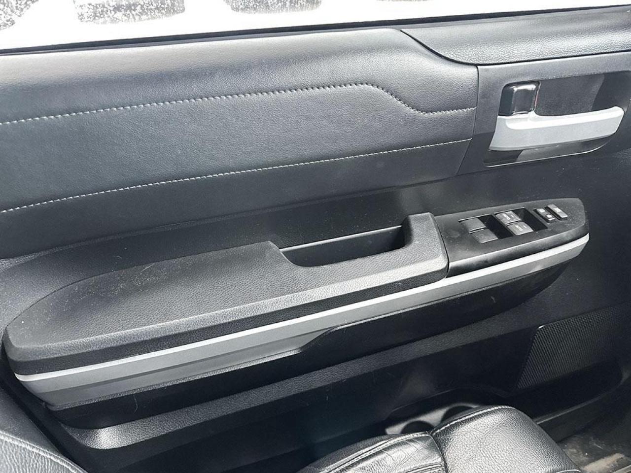 2017 Toyota Tundra Limited  Photo