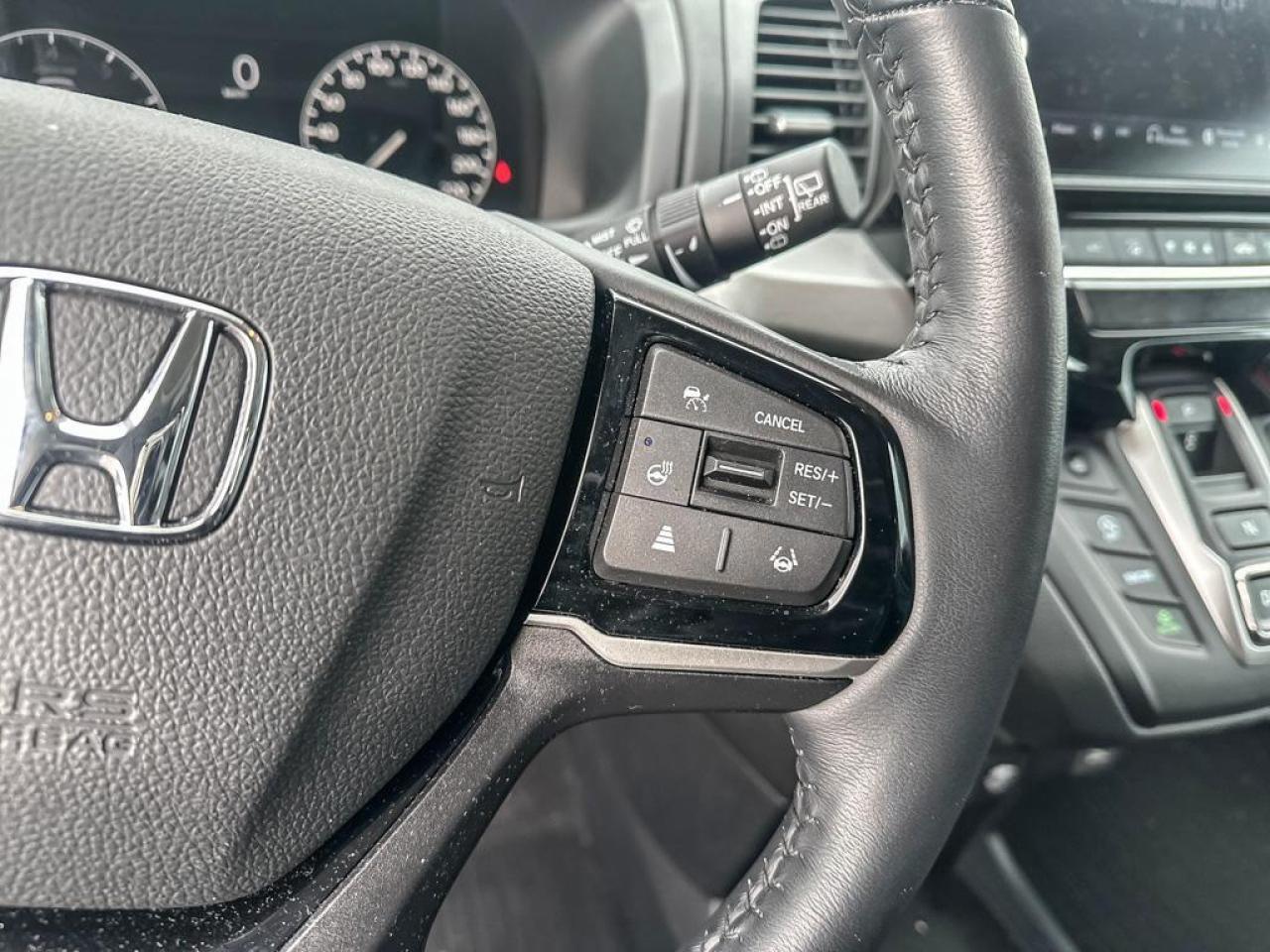 2025 Honda Odyssey SPORT Photo