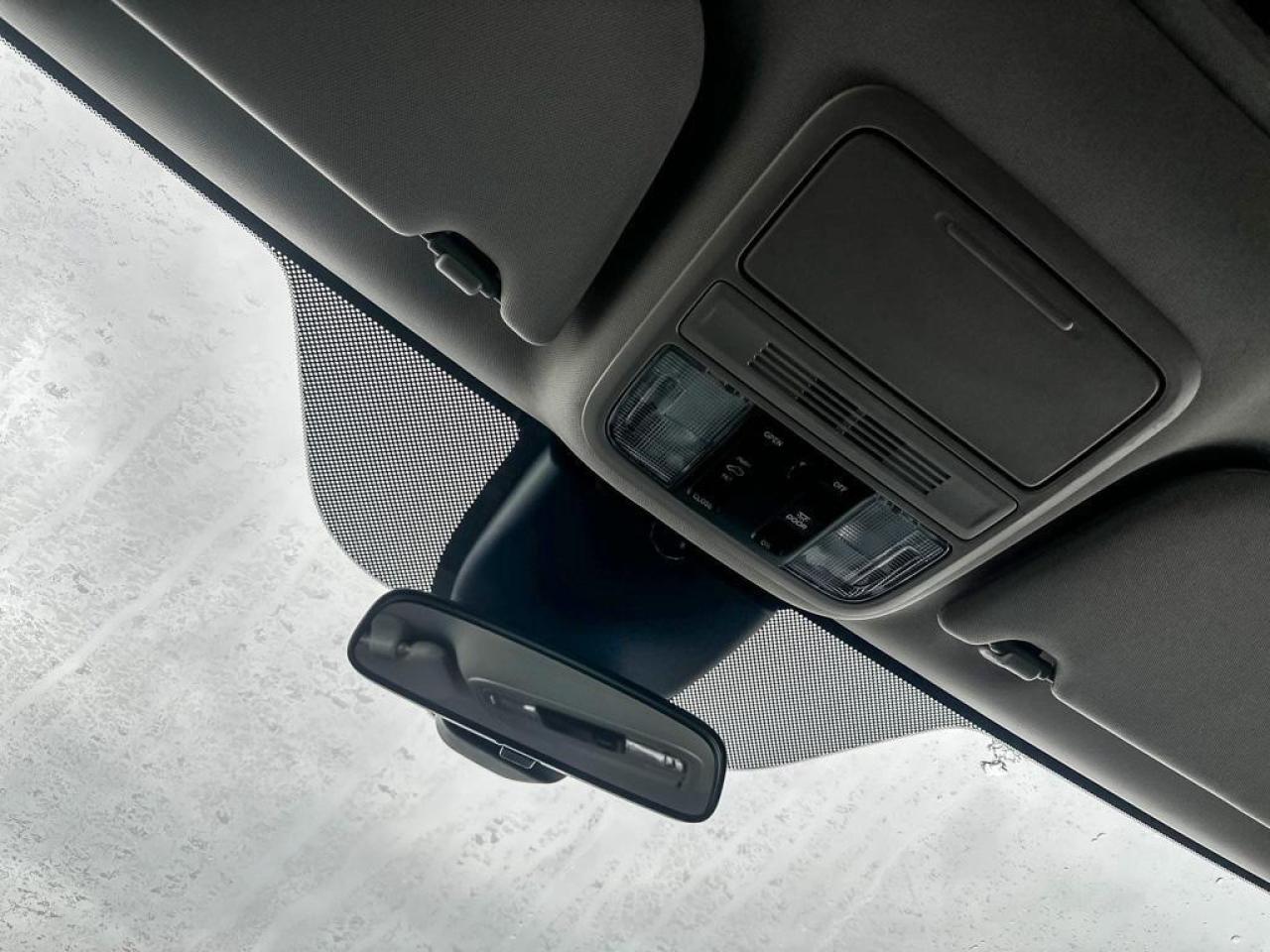 2025 Honda Odyssey SPORT Photo