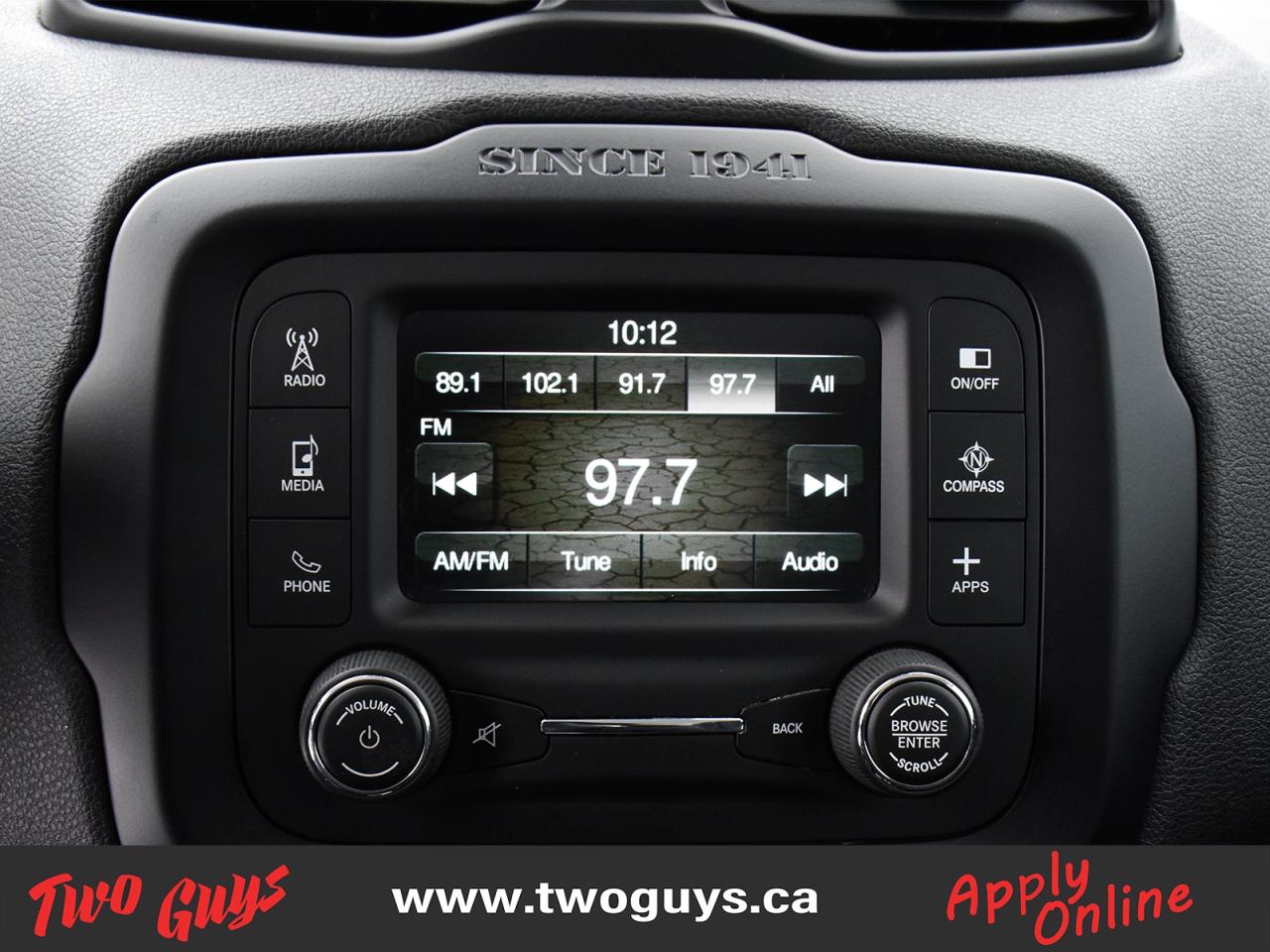 2016 Jeep Renegade FWD 4dr Sport Nice Local Trade In! Photo