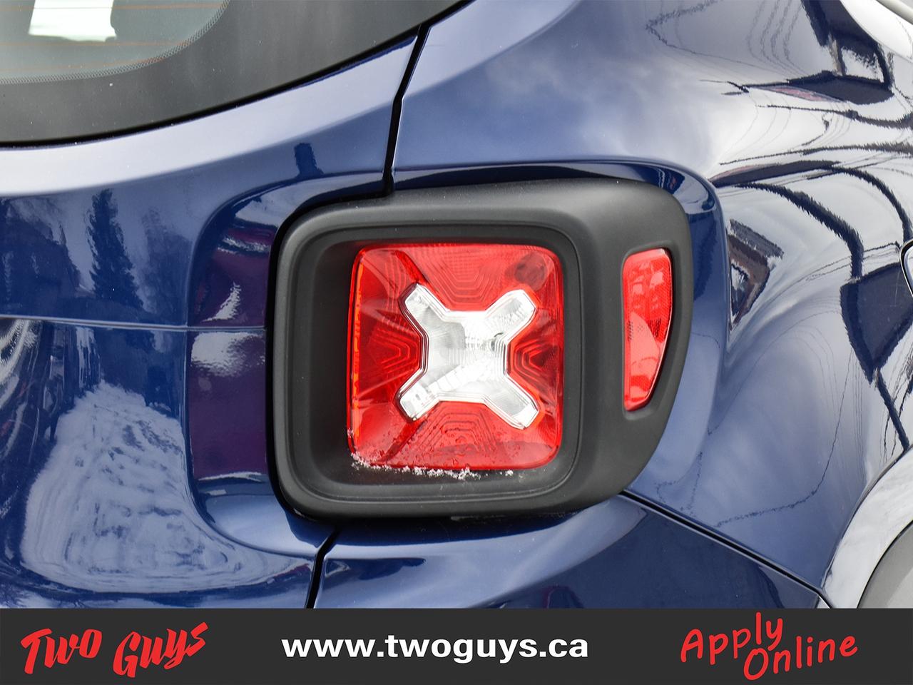 2016 Jeep Renegade Sport   FWD   New Tires   Bluetooth   Pwr Group Photo