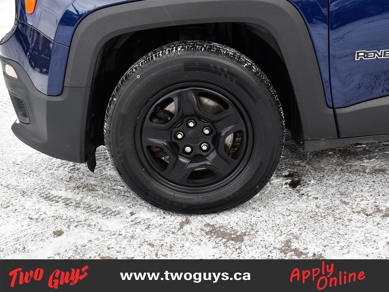 2016 Jeep Renegade Sport   FWD   New Tires   Bluetooth   Pwr Group Photo