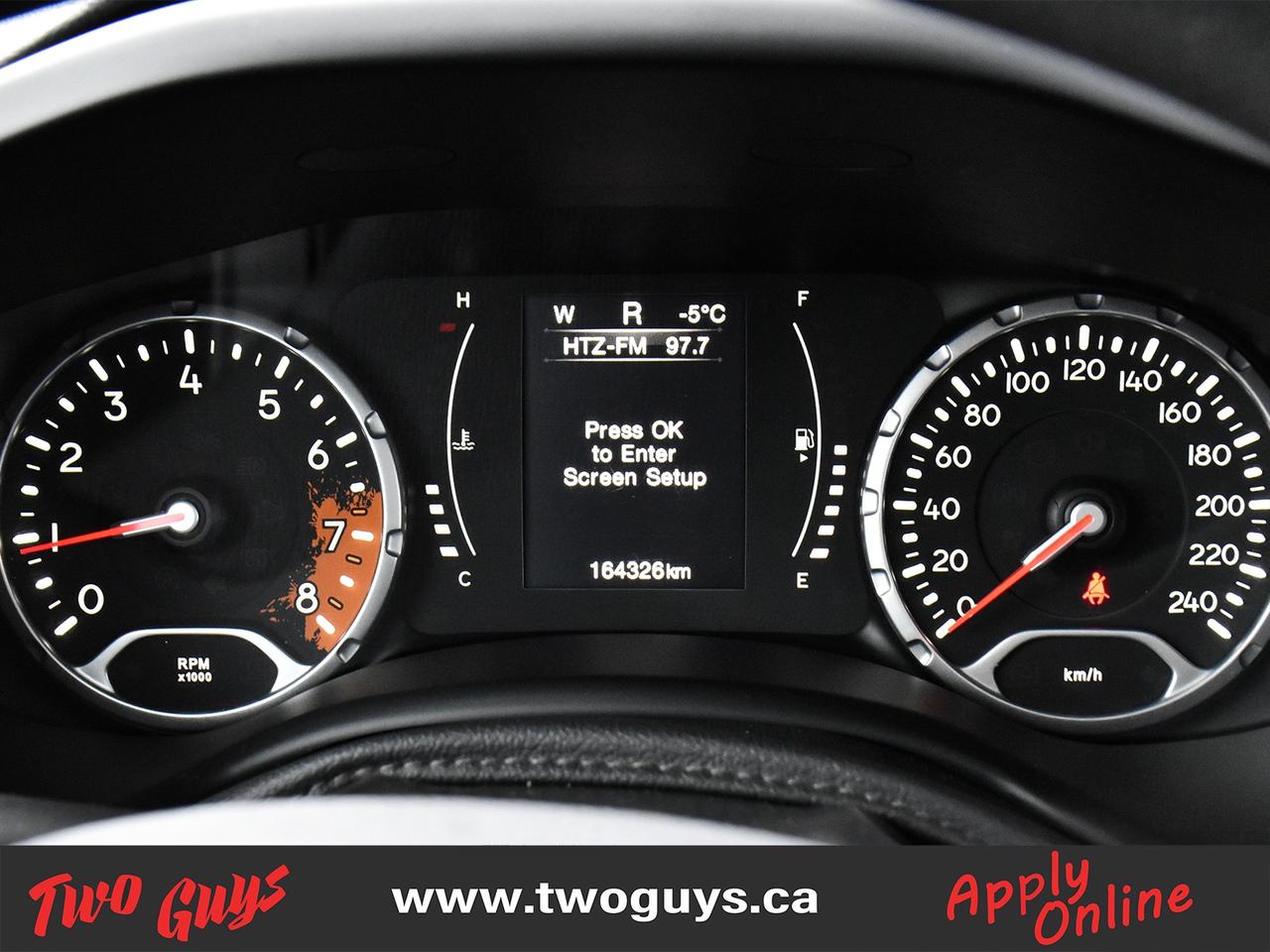 2016 Jeep Renegade Sport   FWD   New Tires   Bluetooth   Pwr Group Photo