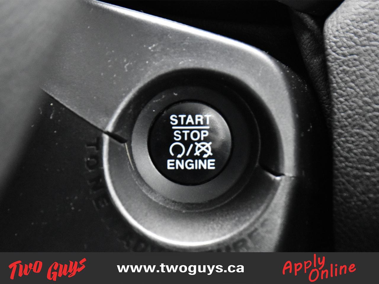 2016 Jeep Renegade Sport   FWD   New Tires   Bluetooth   Pwr Group Photo