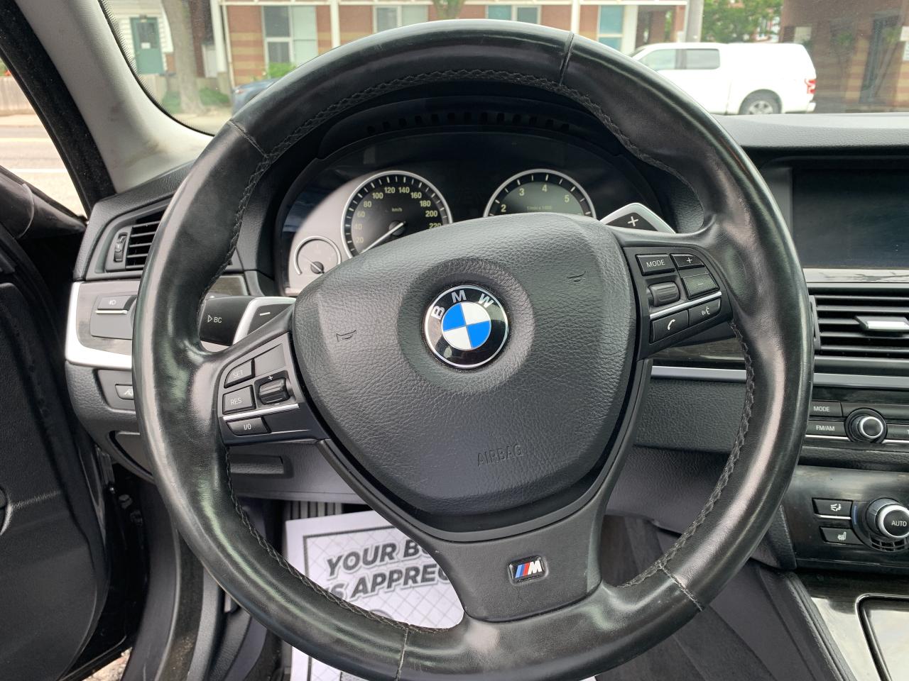 2011 BMW 5 Series 535i xDrive / AWD / NAVIGATION / ONLY 123,248kms Photo