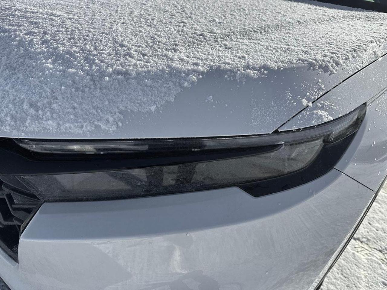 2024 Honda CR-V Hybrid Touring Photo