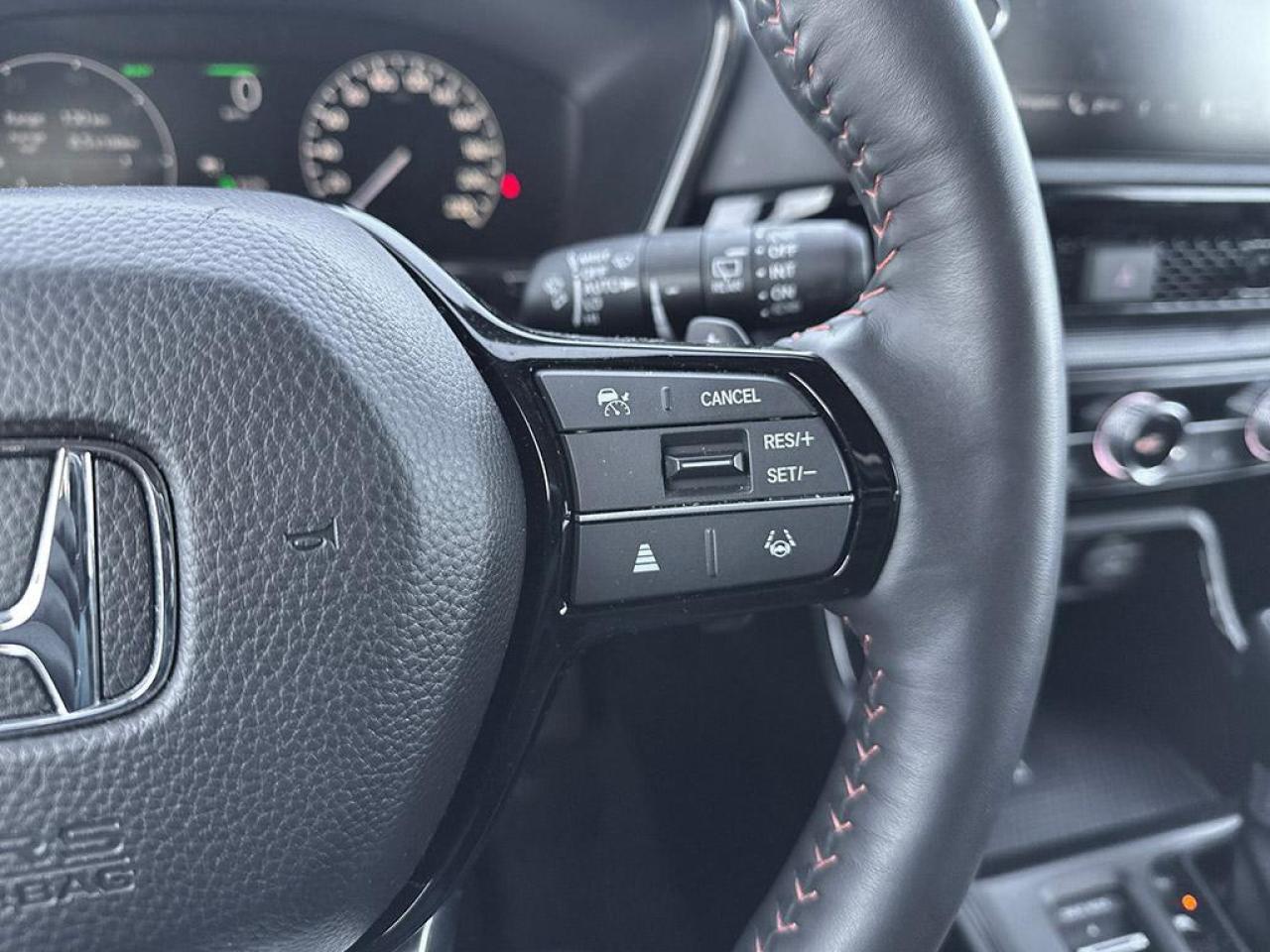 2024 Honda CR-V Hybrid Touring Photo