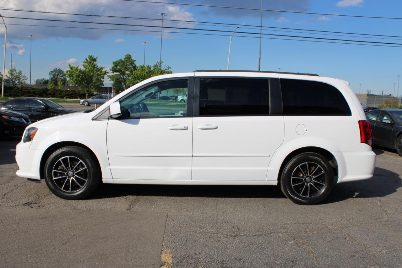 2017 Dodge Grand Caravan GT   7 Passenger   Leather   No Accident   One Own Photo3