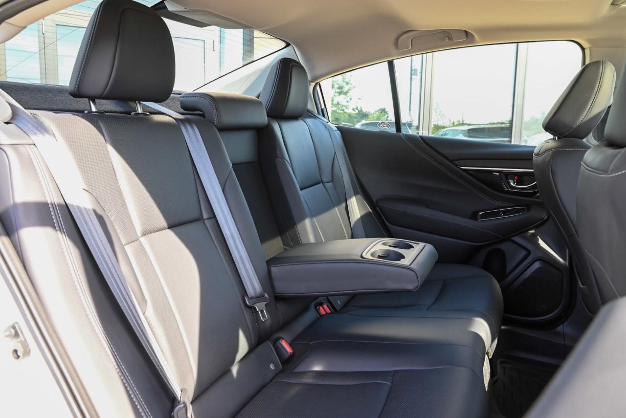 2024 Subaru Legacy GT / AWD/ ONLY 19,000 Kilo!!! Photo