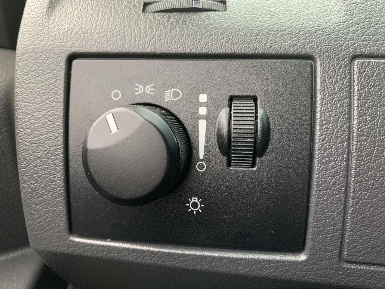 2010 Dodge Grand Caravan CARGO !!! 183136 KMS !!! CAR FAX CLEAN / CERTIFIED Photo