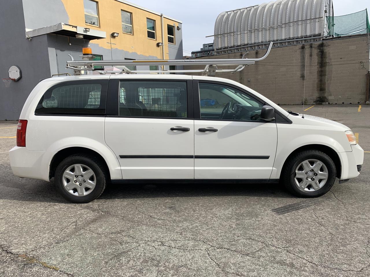 2010 Dodge Grand Caravan CARGO !!! 183136 KMS !!! CAR FAX CLEAN / CERTIFIED Photo
