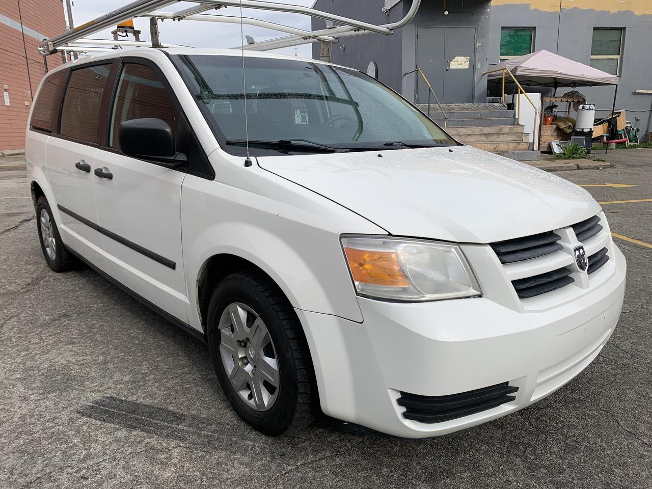 2010 Dodge Grand Caravan CARGO !!! 183136 KMS !!! CAR FAX CLEAN / CERTIFIED Photo