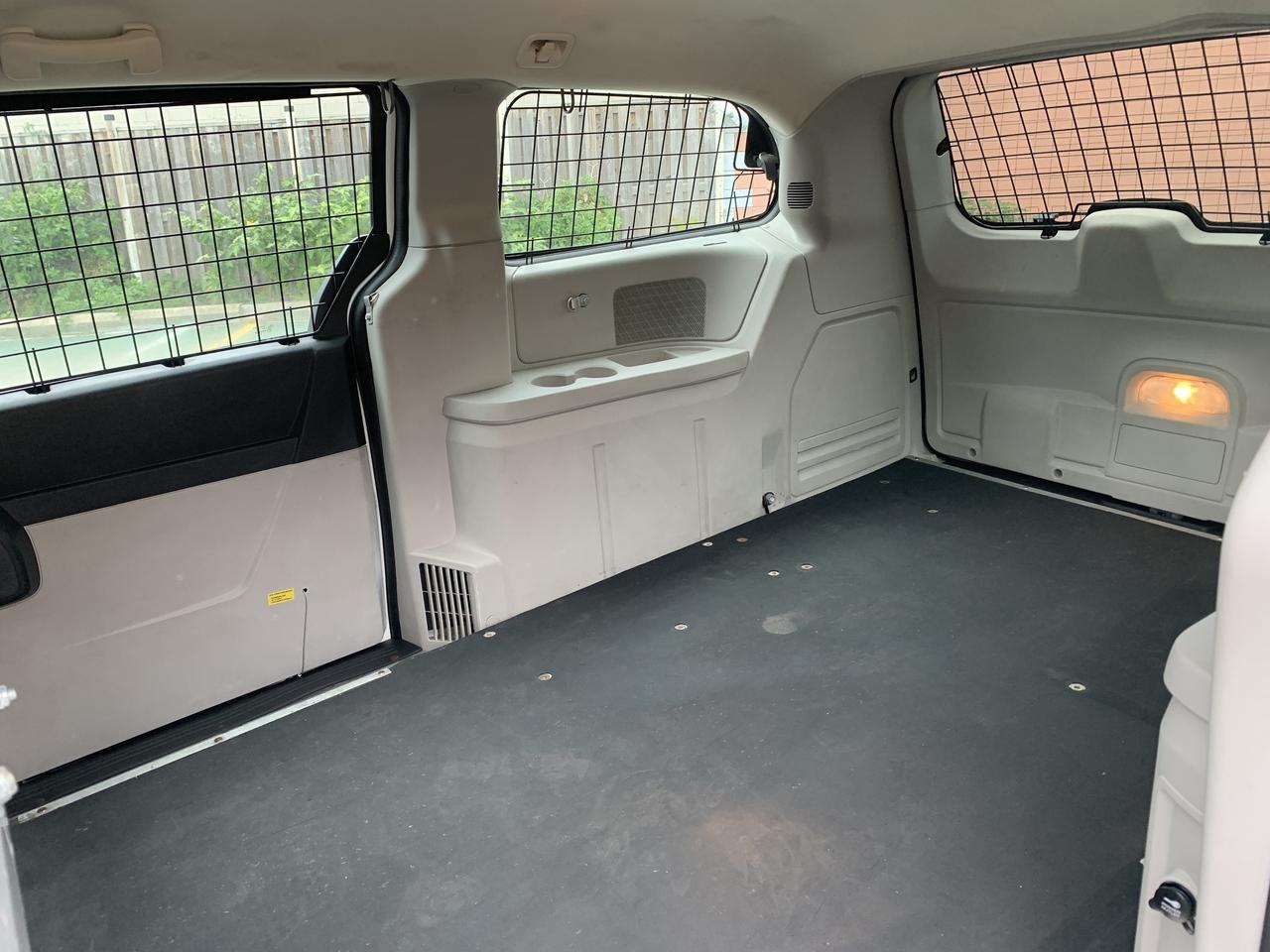 2010 Dodge Grand Caravan CARGO !!! 183136 KMS !!! CAR FAX CLEAN / CERTIFIED Photo