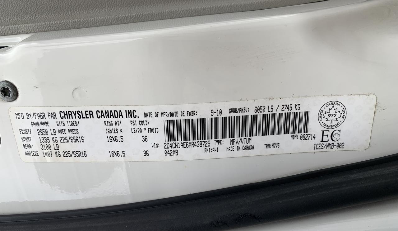 2010 Dodge Grand Caravan CARGO !!! 183136 KMS !!! CAR FAX CLEAN / CERTIFIED Photo