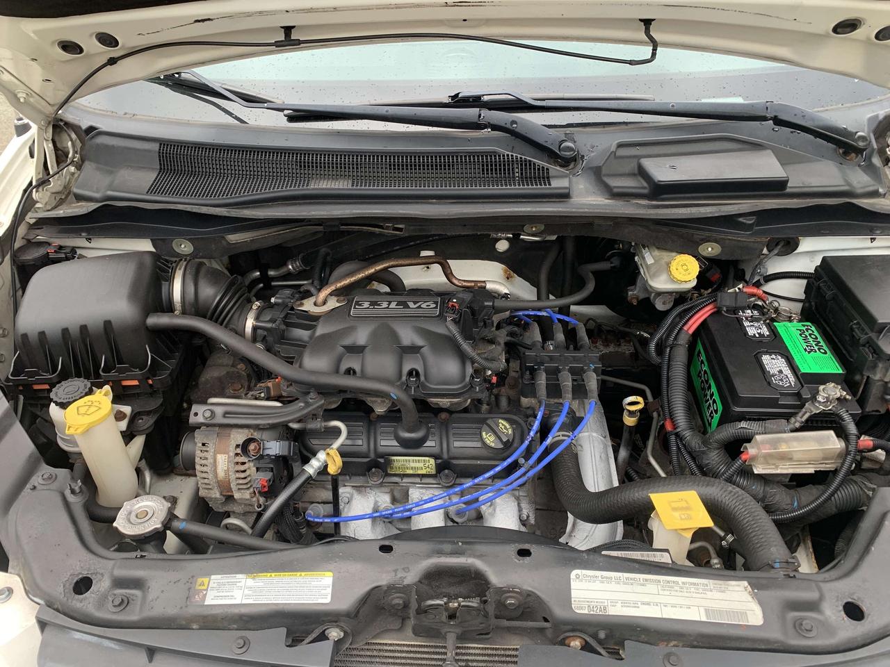 2010 Dodge Grand Caravan CARGO !!! 183136 KMS !!! CAR FAX CLEAN / CERTIFIED Photo