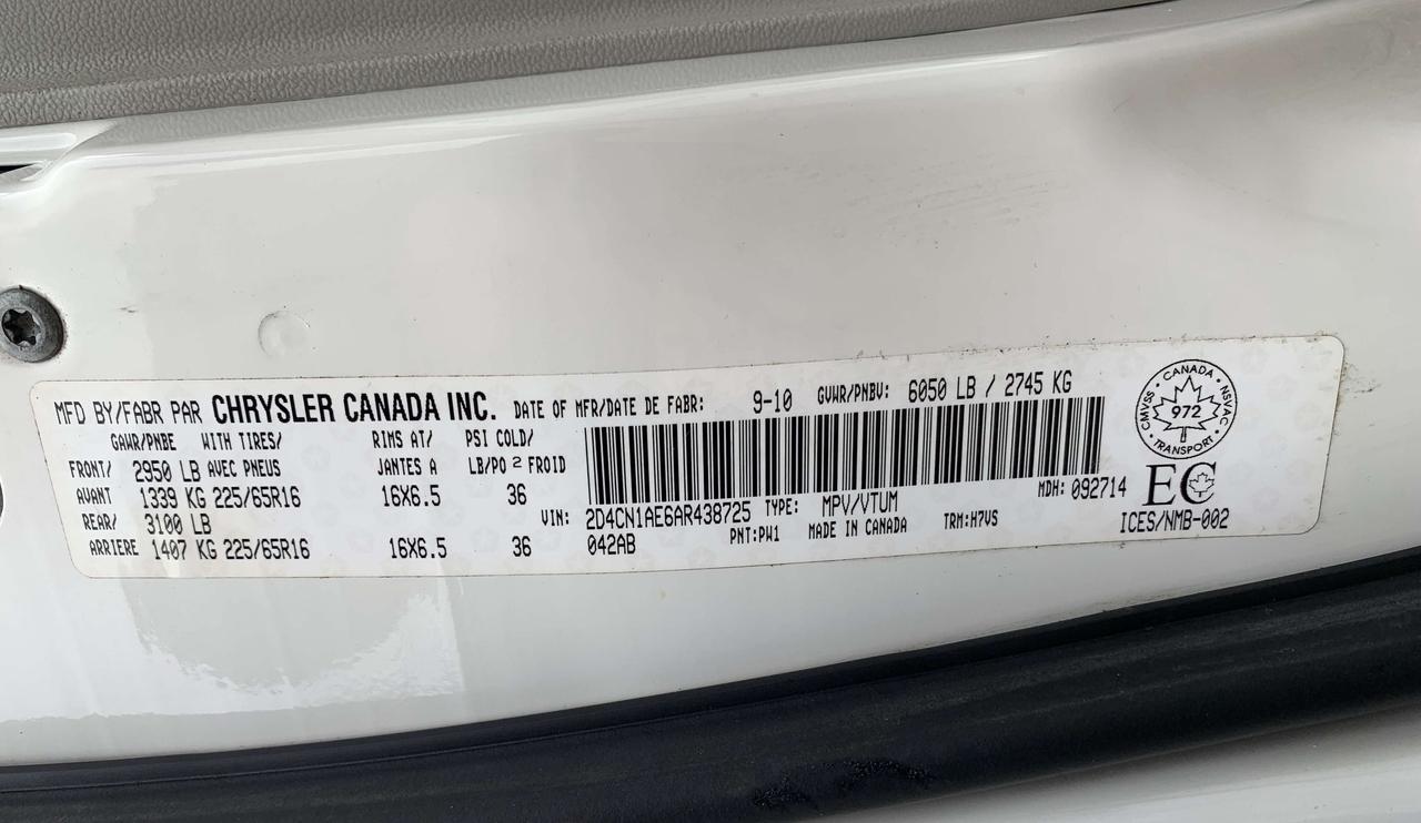 2010 Dodge Grand Caravan CARGO !!! 183136 KMS !!! CAR FAX CLEAN / CERTIFIED Photo