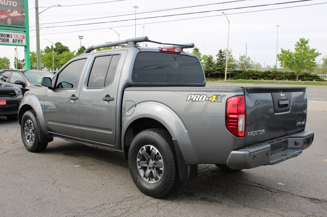 2018 Nissan Frontier PRO-4X Crew Cab 4WD Leather   ACCIDENT FREE   SAFE Photo
