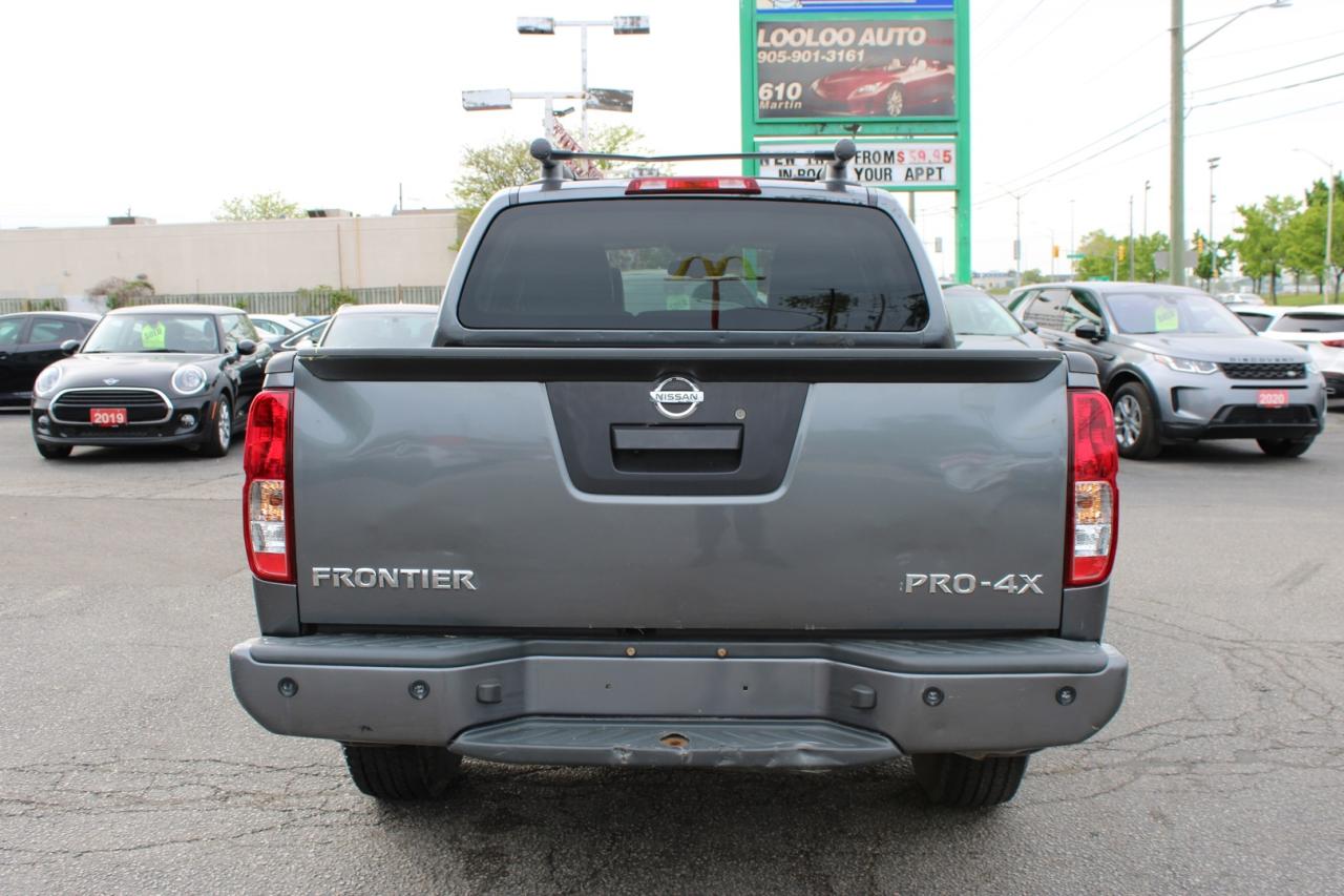 2018 Nissan Frontier PRO-4X Crew Cab 4WD Leather   ACCIDENT FREE   SAFE Photo