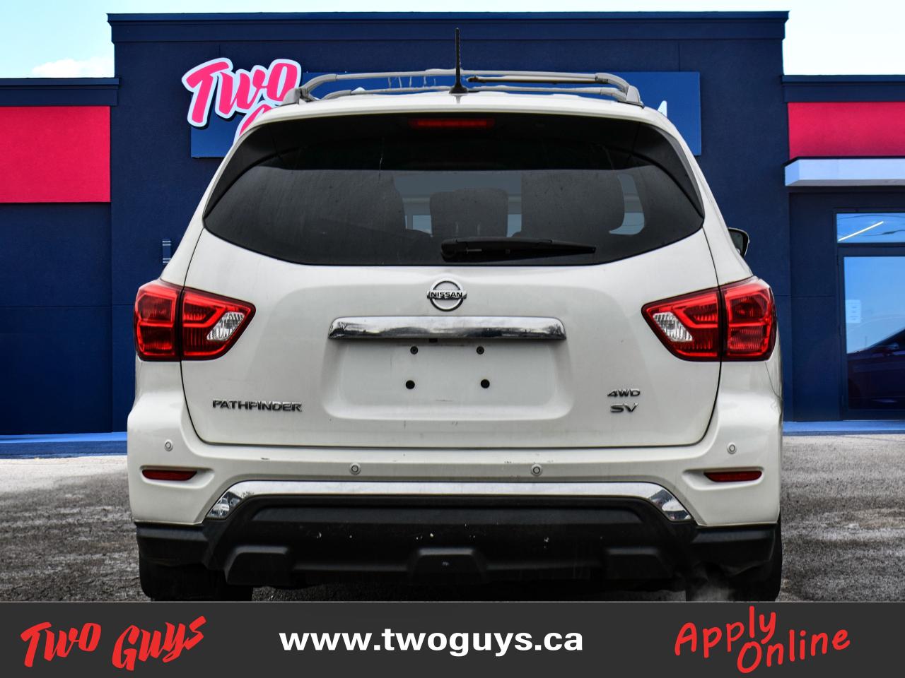 2017 Nissan Pathfinder 4WD 4dr SV Back Up Cam Heated Front Seats Photo