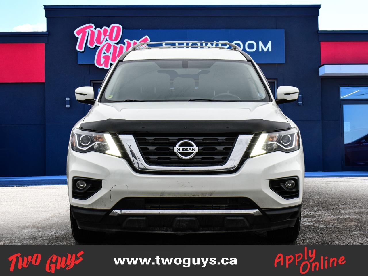 2017 Nissan Pathfinder 4WD 4dr SV Back Up Cam Heated Front Seats Photo