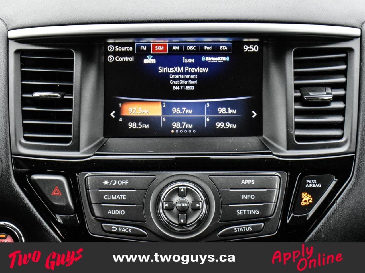 2017 Nissan Pathfinder 4WD 4dr SV Back Up Cam Heated Front Seats Photo