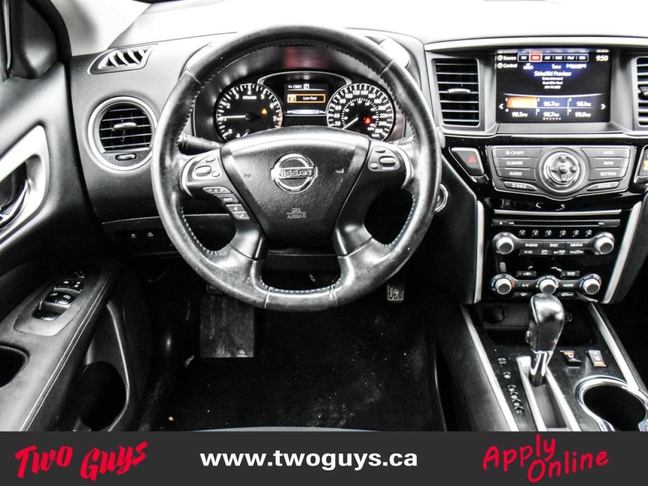 2017 Nissan Pathfinder 4WD 4dr SV Back Up Cam Heated Front Seats Photo