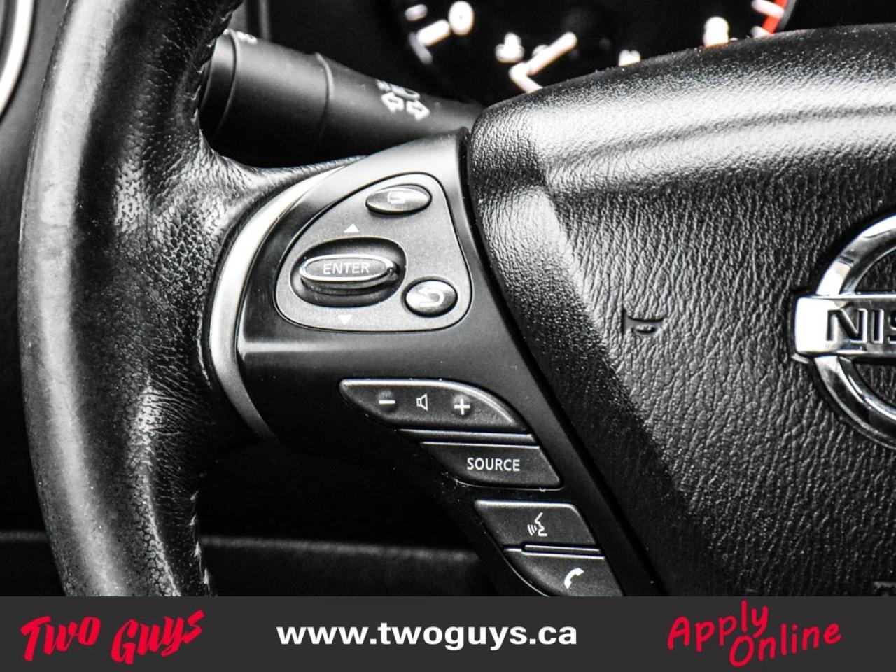 2017 Nissan Pathfinder 4WD 4dr SV Back Up Cam Heated Front Seats Photo