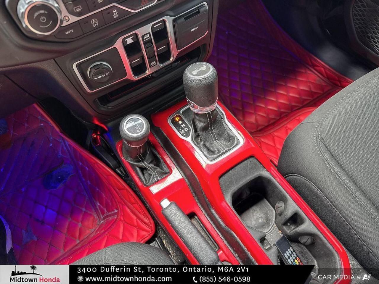 2021 Jeep WRANGLER UNLIMITED *SAHARA EDITION*NAVI*APPLE/ANDROID* Photo