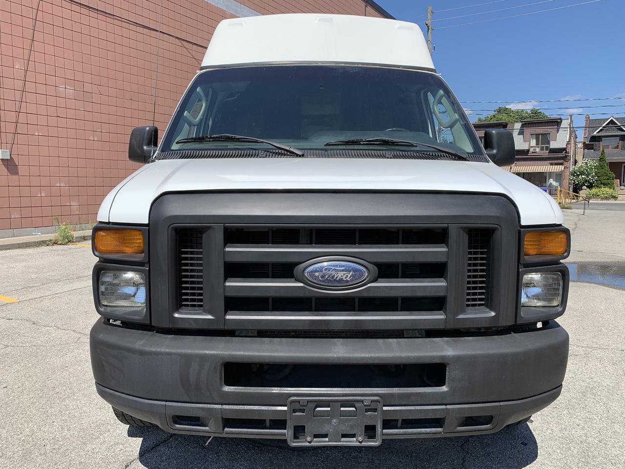 2012 Ford E-350 CARGO /  HIGH ROOF / HARD TO FIND !! VERY CLEAN !! Photo