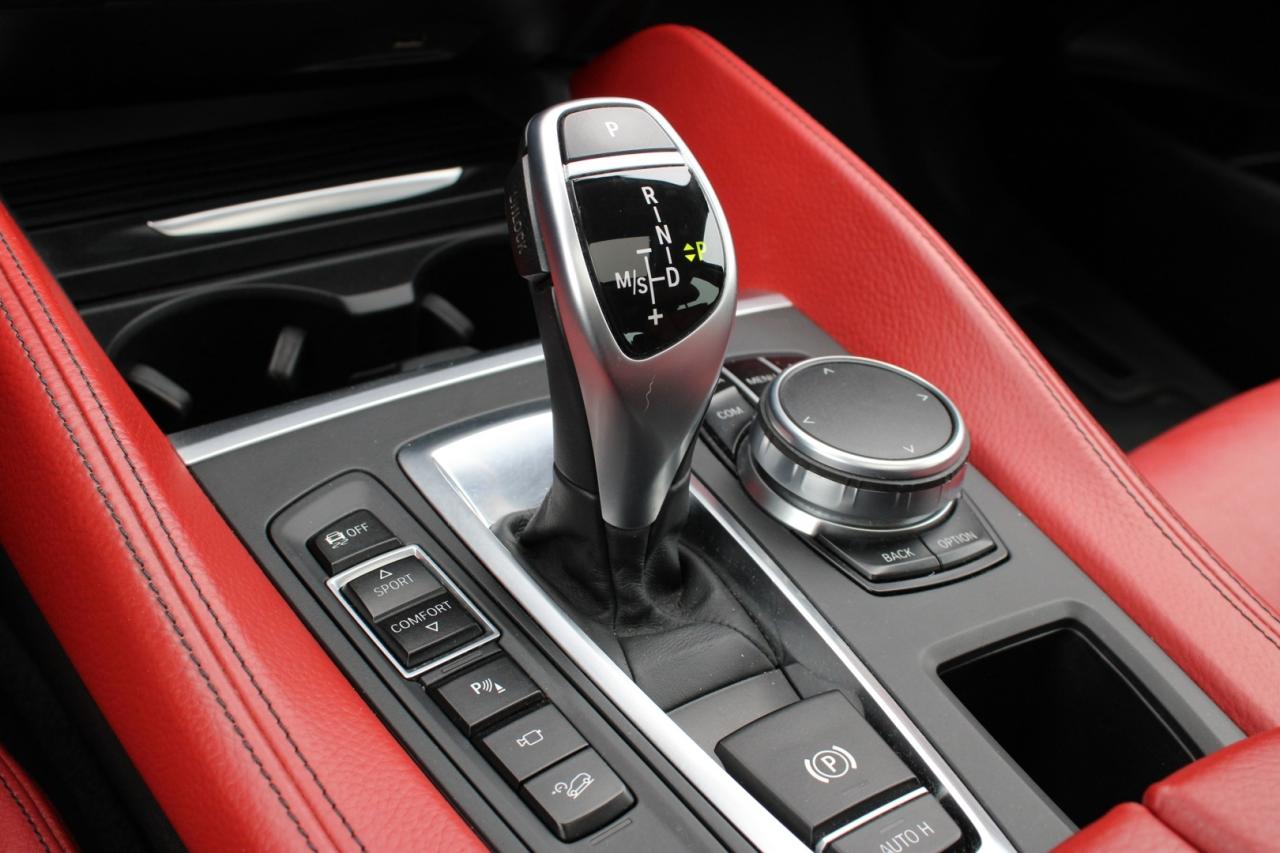 2017 BMW X6 xDrive35i Red Interior 360 Camera Blind Spot Lane Photo