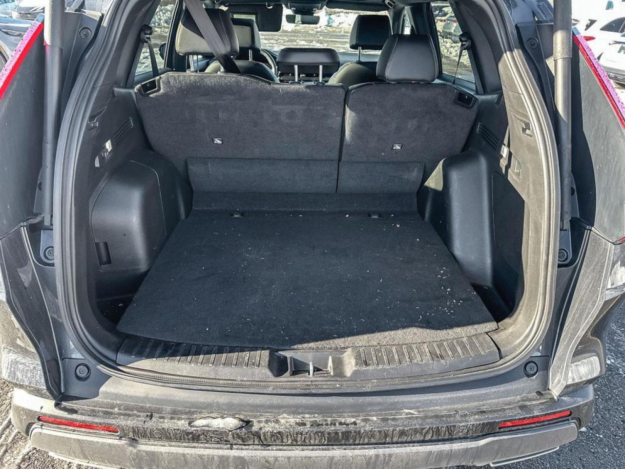 2023 Honda CR-V Hybrid Touring Photo