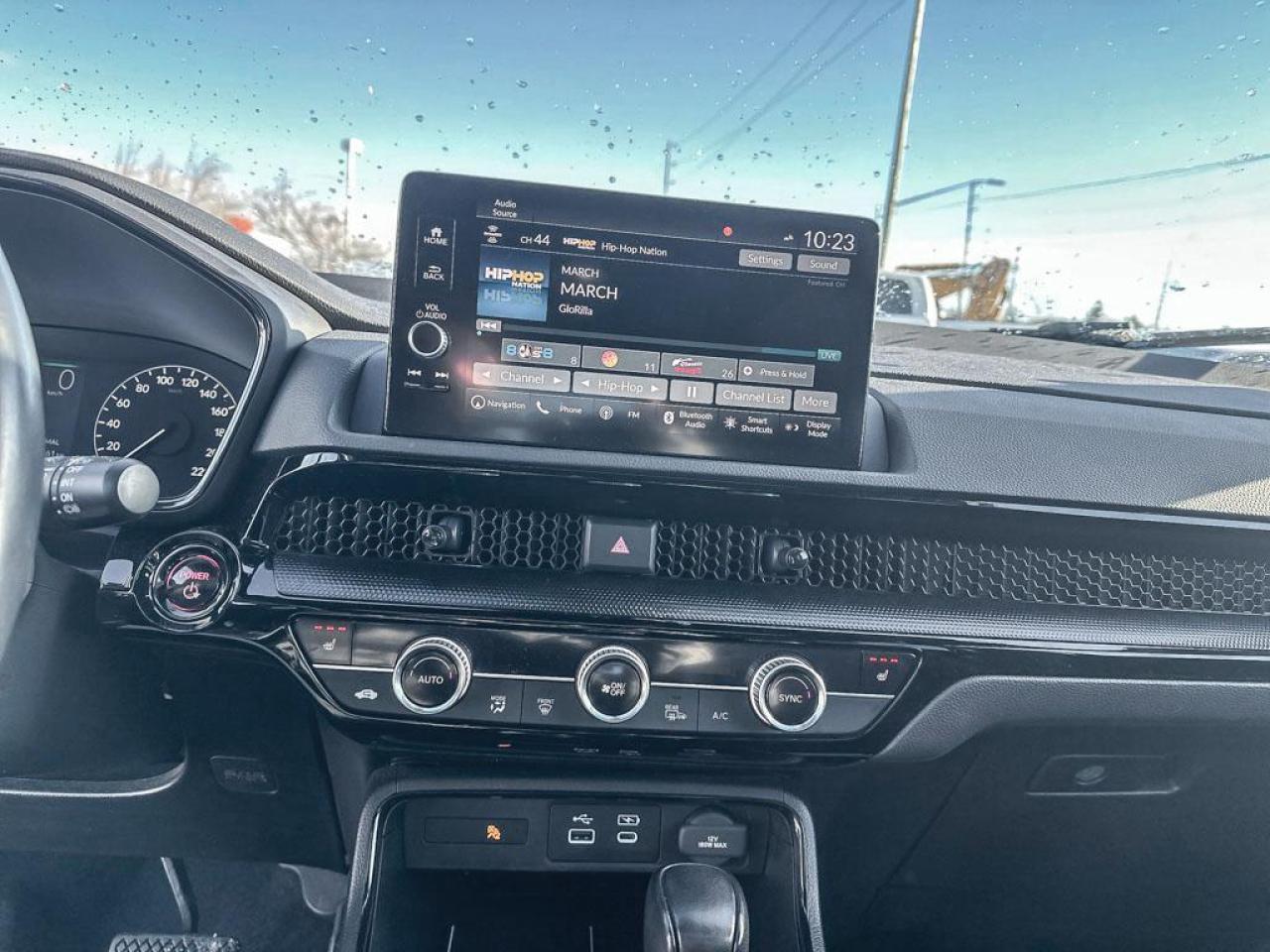 2023 Honda CR-V Hybrid Touring Photo