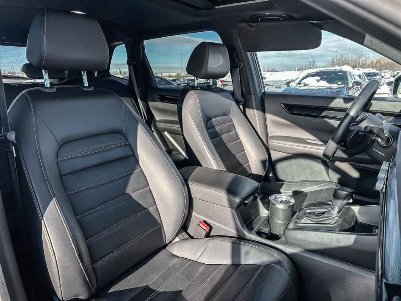 2023 Honda CR-V Hybrid Touring Photo