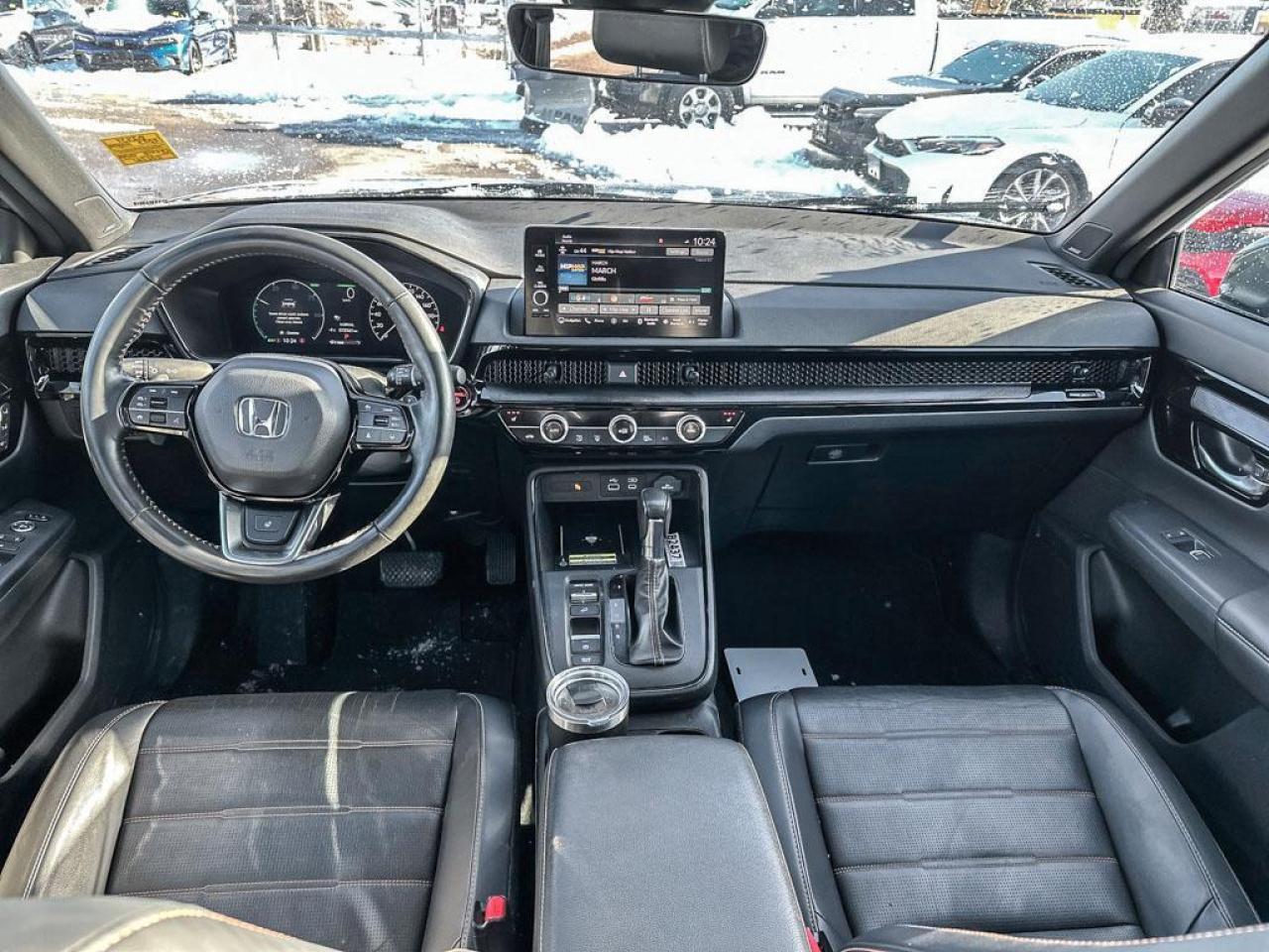 2023 Honda CR-V Hybrid Touring Photo