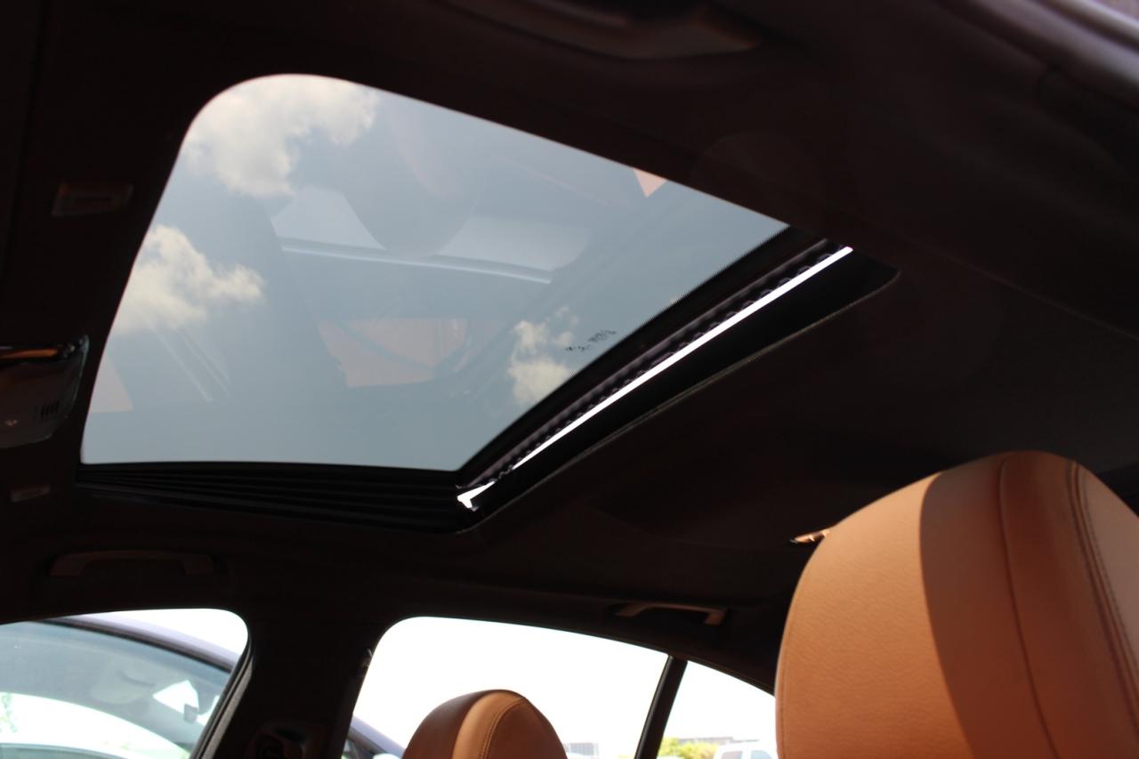 2018 BMW 5 Series 540i xDrive   M Sport   Driving Assistance Package Photo