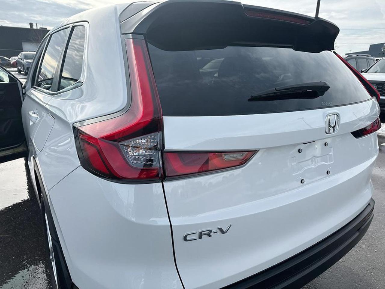 2025 Honda CR-V LX Photo