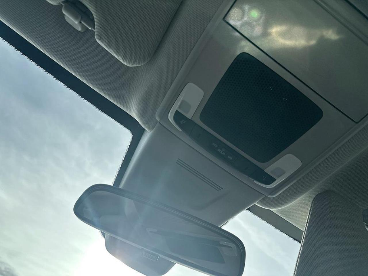 2025 Honda CR-V LX Photo