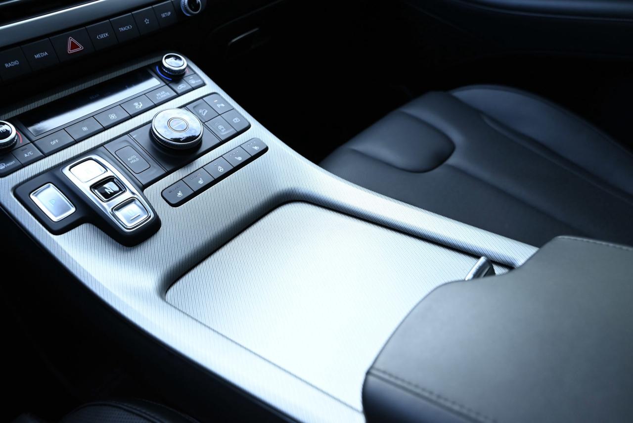 2024 Hyundai PALISADE Urban/ 8 Rider/Low kilo/ 1-owner/AWD Photo