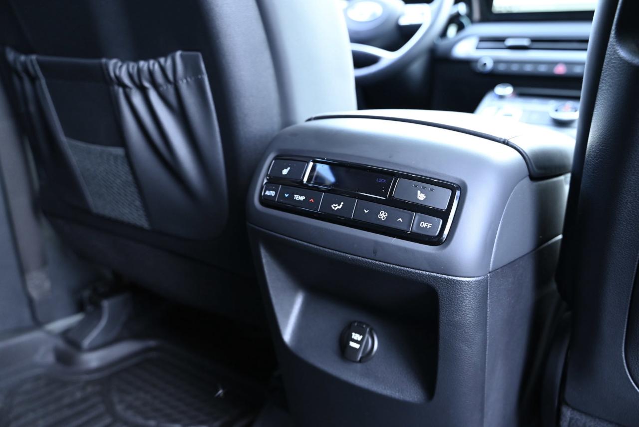 2024 Hyundai PALISADE Urban/ 8 Rider/Low kilo/ 1-owner/AWD Photo