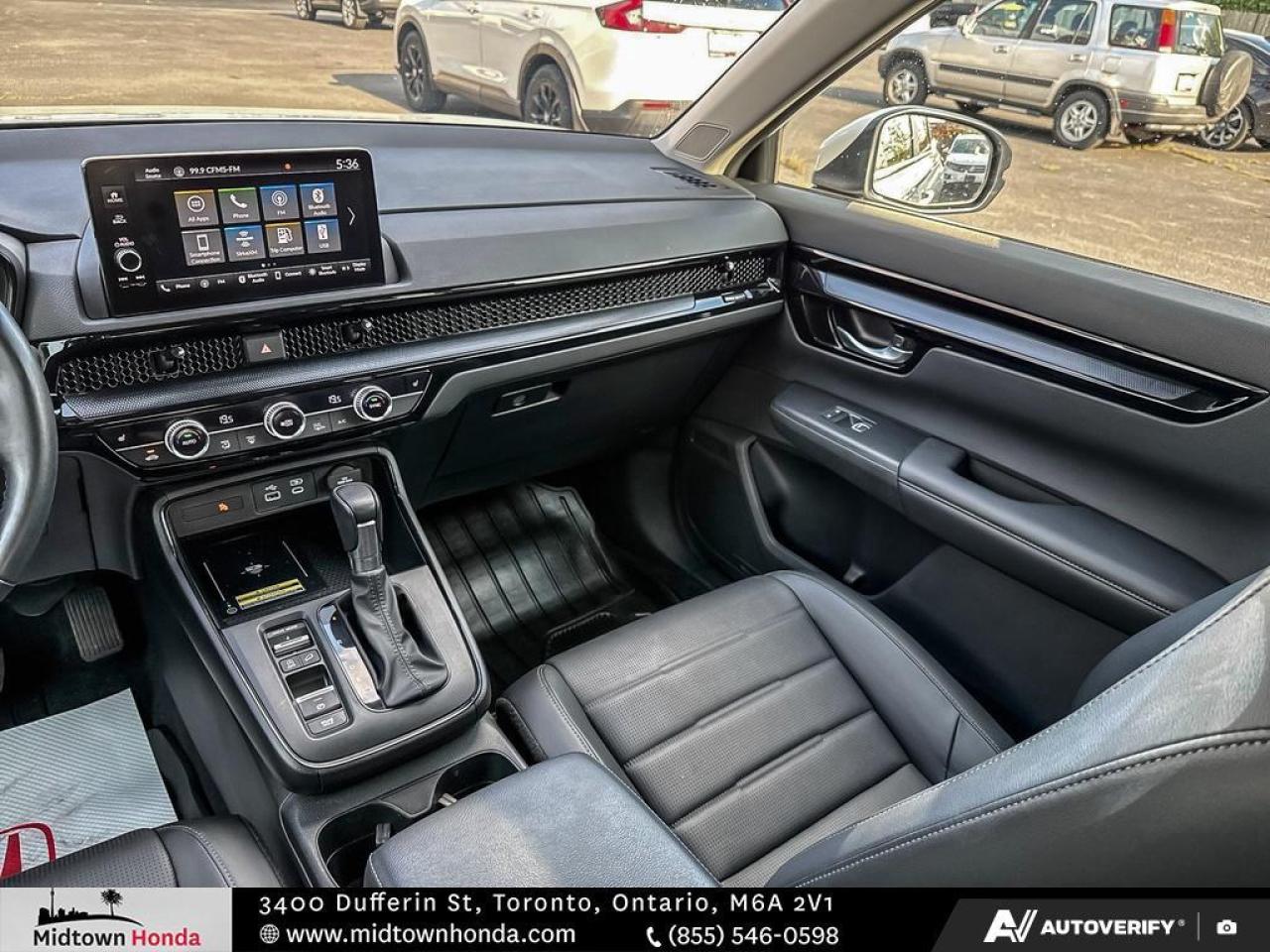 2023 Honda CR-V *HEATED STEERING/ APPLE CARPLAY / LEATHER INTERIOR Photo