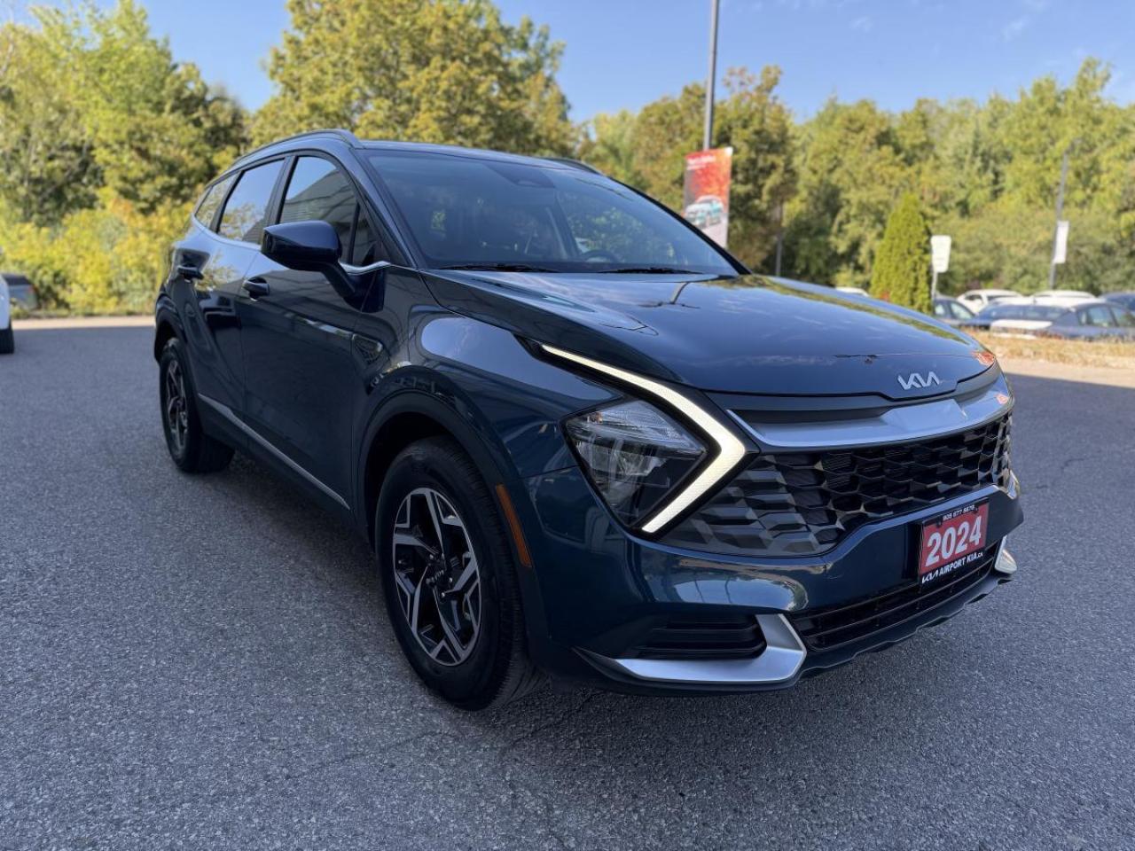 2024 Kia Sportage LX FWD Photo2