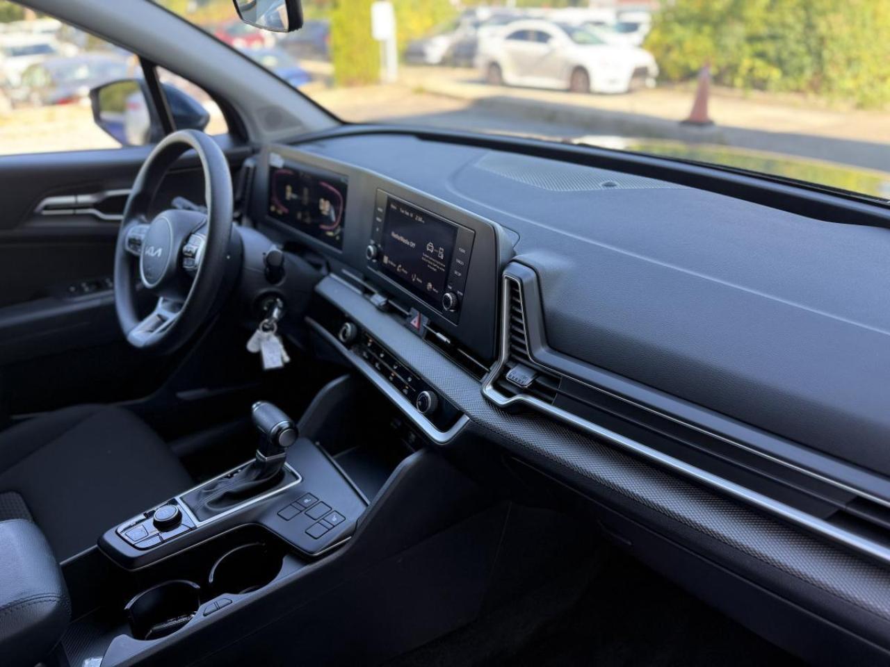 2024 Kia Sportage LX FWD Photo