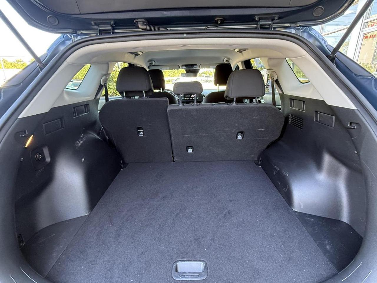 2024 Kia Sportage LX FWD Photo