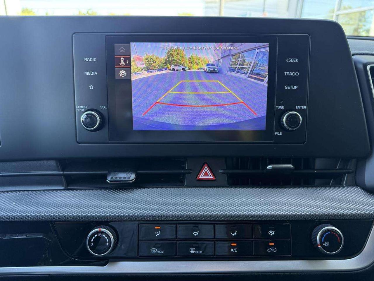 2024 Kia Sportage LX FWD Photo