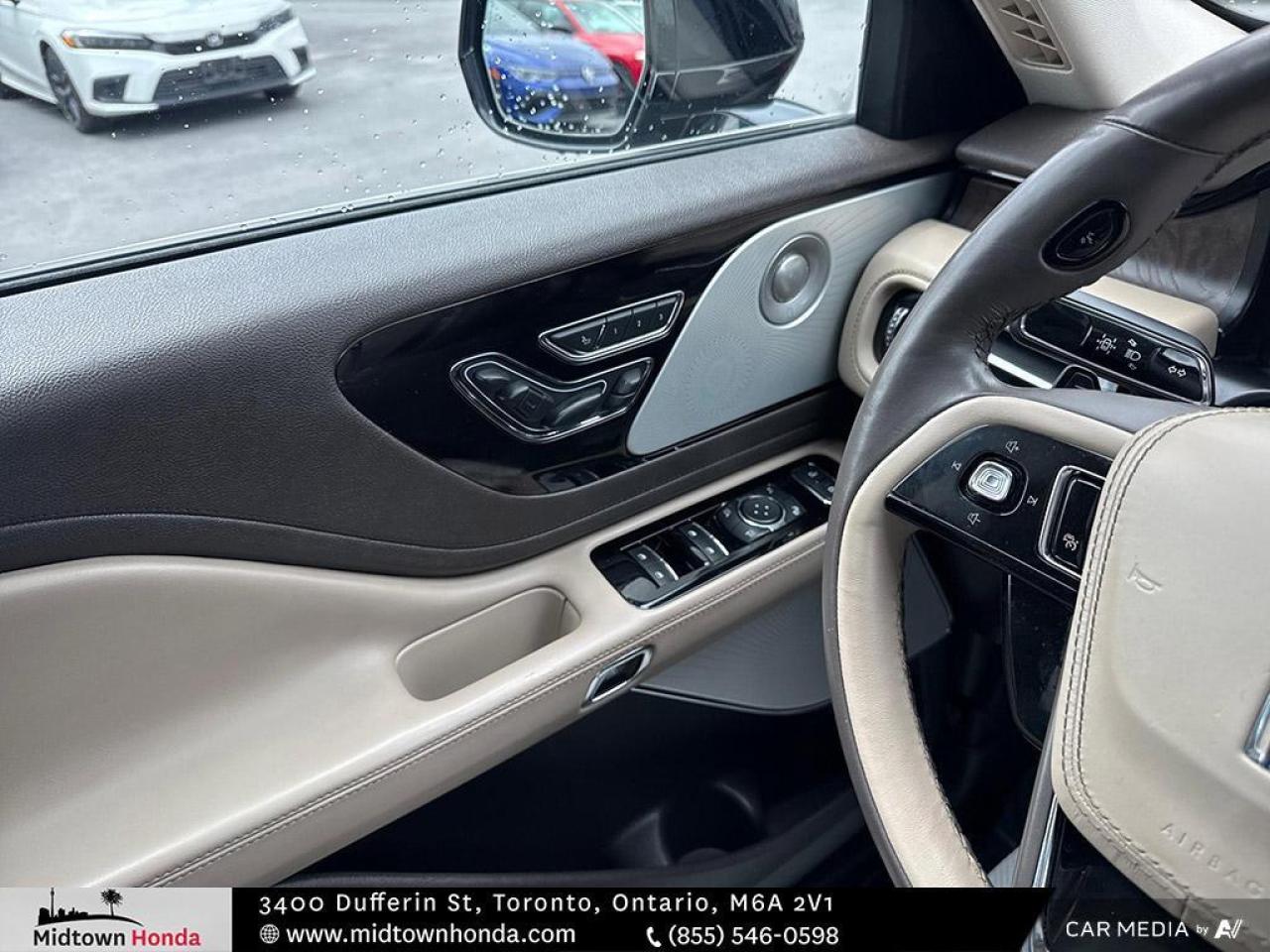 2023 Lincoln Aviator *LUXURY 6 PASSENGER*MOONROOF*HEADS UP DISPLAY* Photo