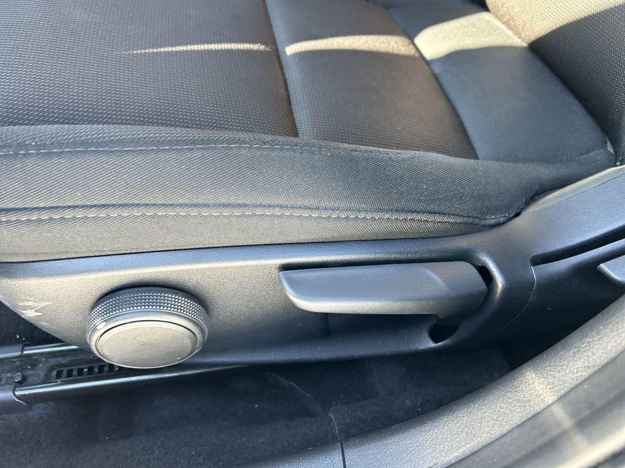 2020 Mazda MAZDA3 GS – Sporty, Stylish, and Fun to Drive! HTD SEATS Photo