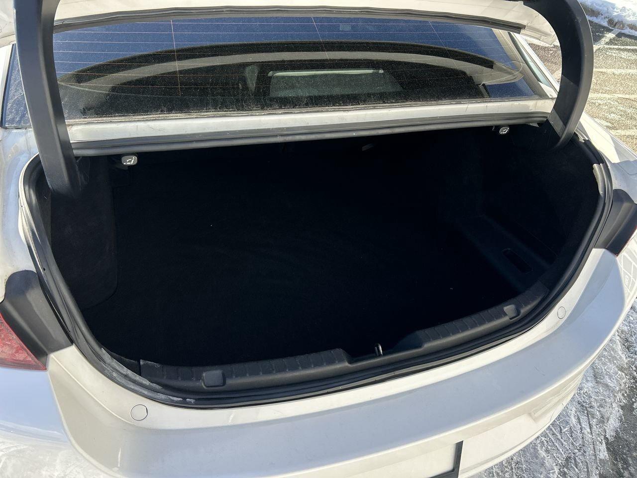 2020 Mazda MAZDA3 GS – Sporty, Stylish, and Fun to Drive! HTD SEATS Photo